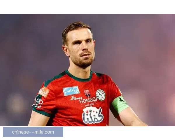 亨德森冬窗正式加盟阿贾克斯开启新赛季征程