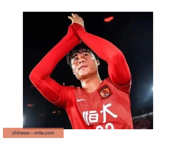 朴志洙稳固防线为武汉三镇保级贡献巨大成球队重要支柱
